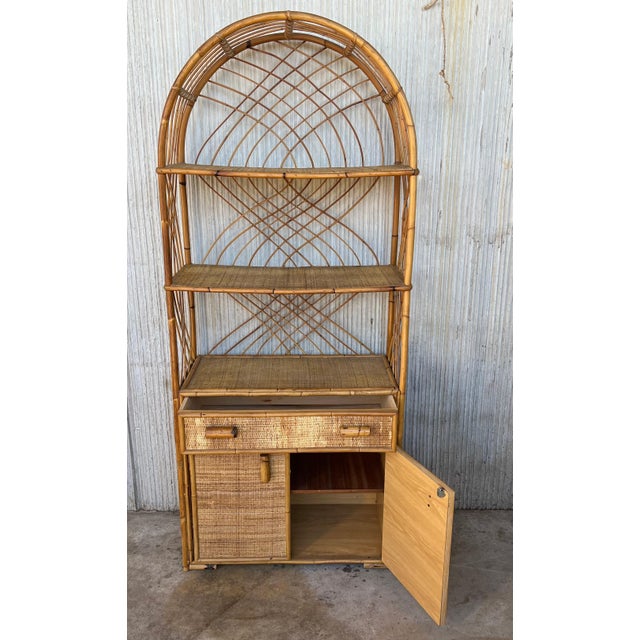 Mid-Century Modern Curved Mid 20th Century Bookcase with Shelves and Doors in Bamboo Italian Design For Sale - Image 3 of 18