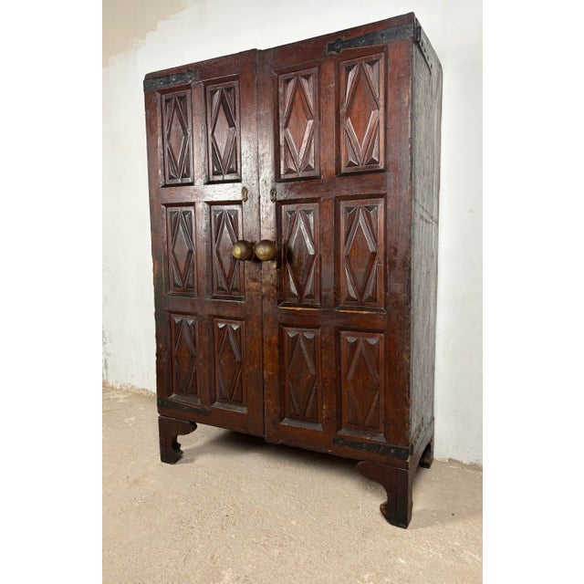Antique Spanish Rustic Cabinet in Solid Oak, 18th Century For Sale - Image 6 of 11