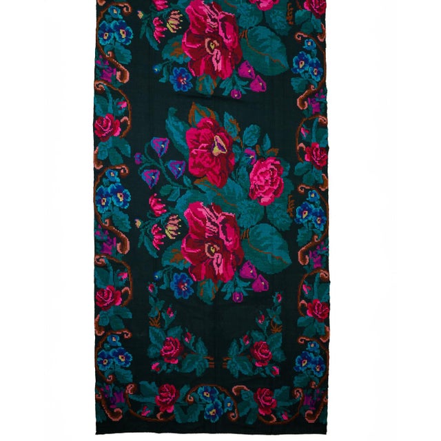 Vintage Romanian Floral Wool Flatweave Scoarță Rug with Rose Bouquet Pattern, 1960s For Sale - Image 9 of 14