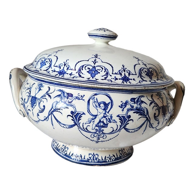 19th Century French Earthenware Tea Tureen from Jules Vieillard Moustiers For Sale