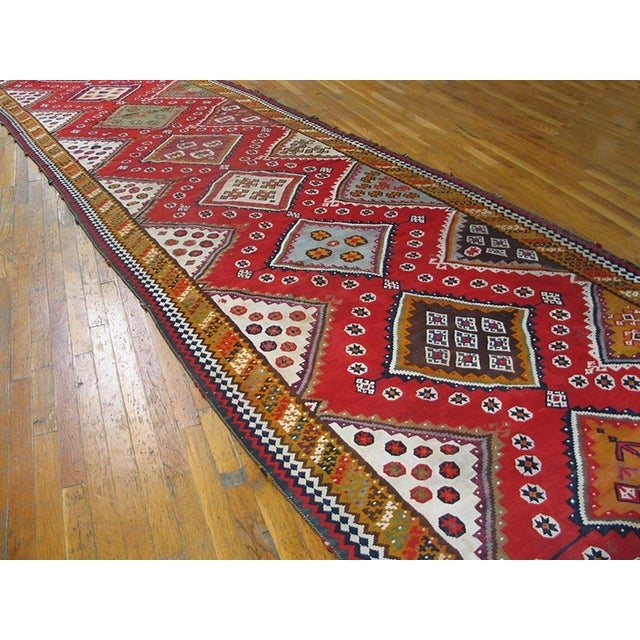 Beautiful Red Color With Diamond in the Vertical Center Pattern Antique Persian Ghashgaie Flat-Weave Rug For Sale In New York - Image 6 of 7