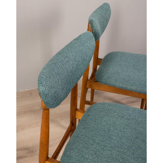 1960s Vintage Italian Chairs in Green Fabric, 1960s, Set of 4 For Sale - Image 5 of 9