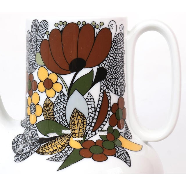 Porcelain Breakfast Tableware, 1970s, Set of 19 For Sale - Image 6 of 18