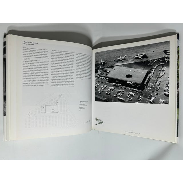 2000s Illustrated Quarto, Dean Sakamoto's Hawaiian Modern: The Architecture of Vladimir Ossipoff - 1 Book For Sale - Image 16 of 17