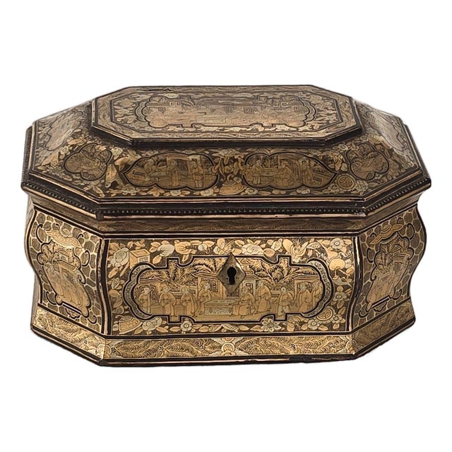19th Century Chinese Lacquered & Gilt Tea Caddy For Sale