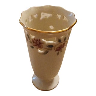 1970s Lenox Usa Hand Painted Reticular Porcelain Pedestal Vase For Sale