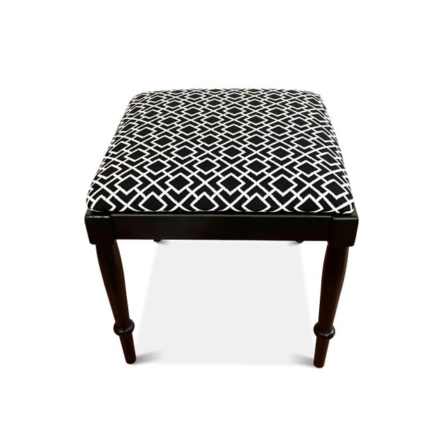 Contemporary Black & White Piano Bench For Sale - Image 3 of 10