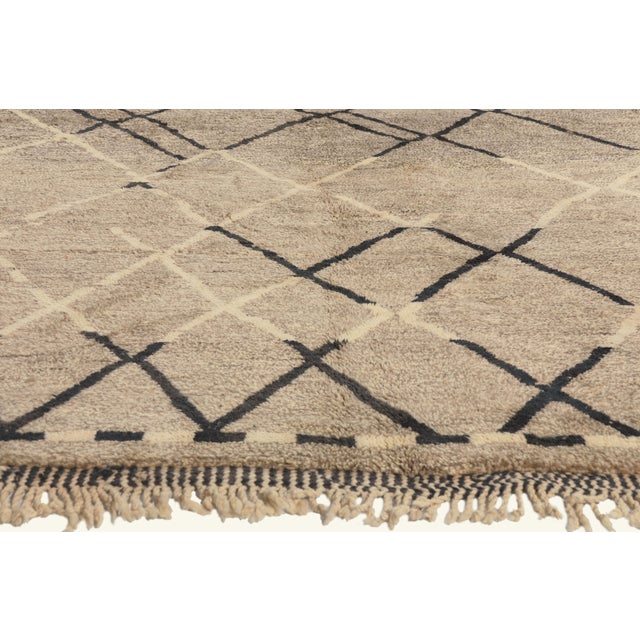 Berber Tribes of Morocco Organic Modern Beni Mrirt Moroccan Rug, 10'07 X 13'02 For Sale - Image 4 of 10