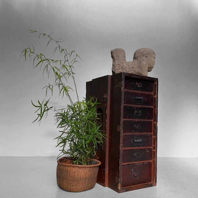 Antique Japanese Gyōshō-Bako Carrying Cabinet with 7 Drawers, 1870-1890 For Sale - Image 6 of 16