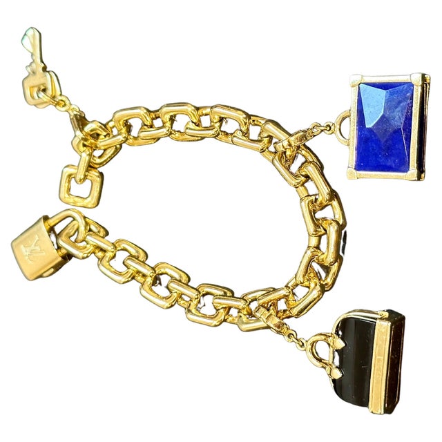 Louis Vuitton Padlock & Keys+ Two Bags Charm Yellow Gold Bracelet 125.7 Gm 18 KG For Sale - Image 17 of 18