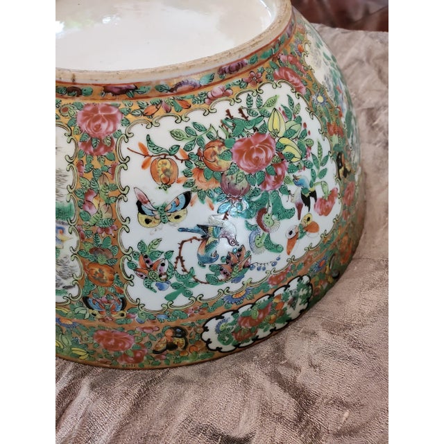 Antique Chinese Porcelain 200 Years Old Palace Bowl For Sale In Boston - Image 6 of 12