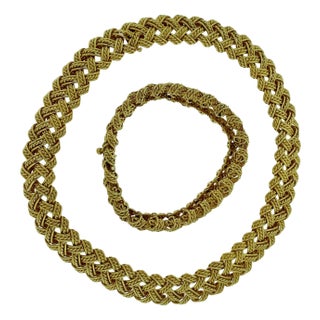 Late 20th Century Boucheron Two-Piece Necklace and Bangle Set in 18 Karat Yellow Gold 165 Grams For Sale