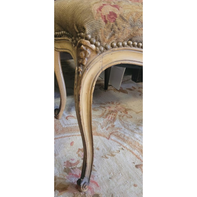 Fine Antique Ca1900 French Small Stool Tapestry Covering For Sale In Philadelphia - Image 6 of 11