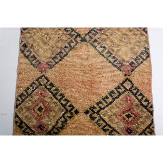 Mid 20th Century Oushak Turkish Anatolian Hallway Runner For Sale - Image 11 of 11