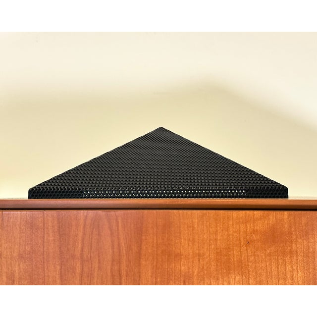 Cherrywood and Aluminum Display Cases, 1980s, Set of 4 For Sale - Image 14 of 18