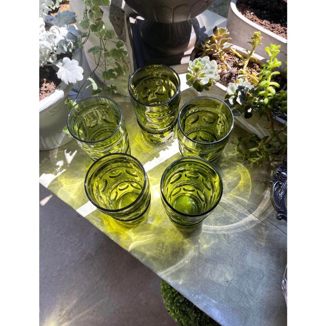 1960s MCM Vintage Pressed Glass Thumbprint Tumbler Retro For Sale - Image 5 of 12
