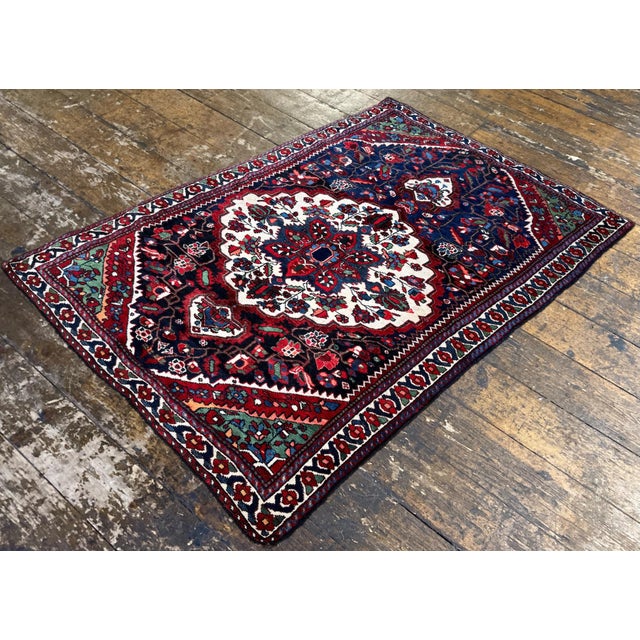 Antique Luri Rug in Wool, 1890s For Sale - Image 5 of 18
