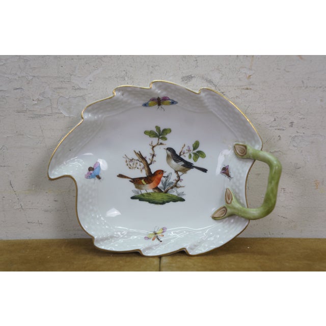 Late 20th Century Herend Hungary Rothschild Bird China Serving Plates Bowls Cachepots - 30 pcs For Sale - Image 14 of 18