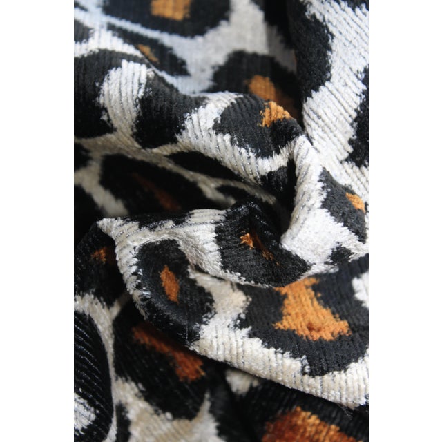 Boho Chic Silk Velvet Ikat Pillow Cover Bohemian Pillow Cover For Sale - Image 4 of 8