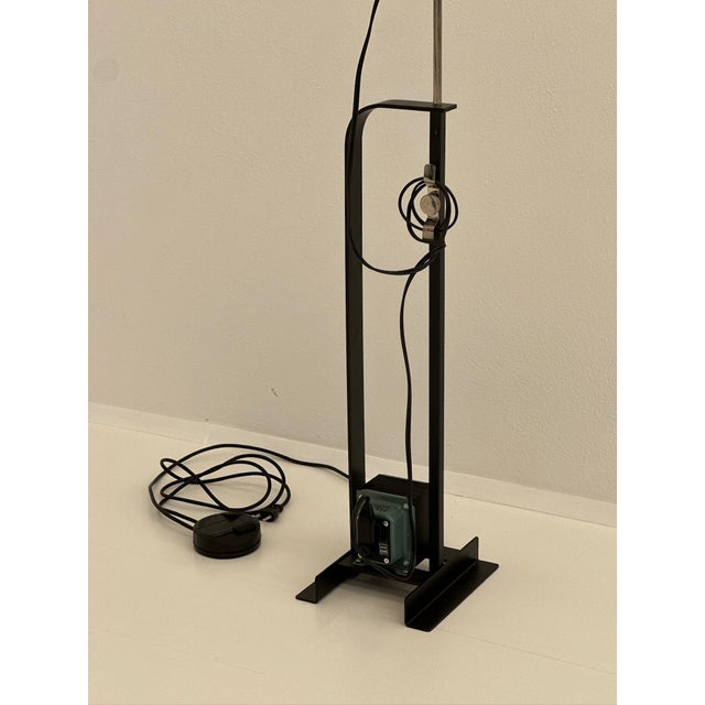 Black Toio Model Floor Lamp by Achille and Pier Giacomo Castiglioni for Flos, 1962 For Sale - Image 8 of 10