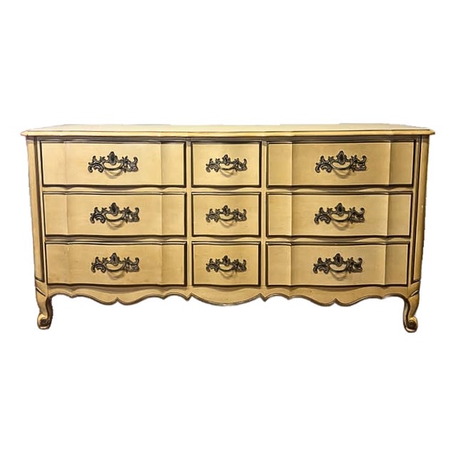 Vintage French Provincial Triple Dresser in Butter Yellow | 9 Drawers For Sale