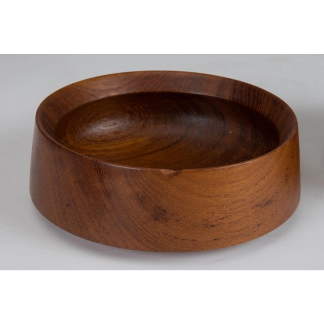 Early Dansk Quistgaard Ihq Jhq Faceted Teak Salad Centerpiece Bowl 4 Unmarked Serving Bowls For Sale - Image 12 of 13