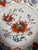 Porcelain plate with "Pompadour" decoration, Qianlong period (1711-1799). White porcelain decorated in polychrome famille...