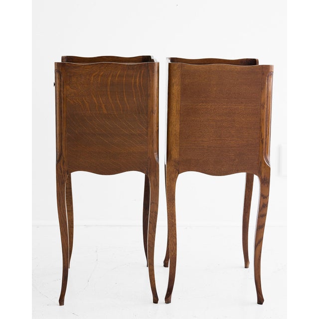 Brown Pair of French Louis XV Style Oak Bedside Tables With Gallery Top For Sale - Image 8 of 18