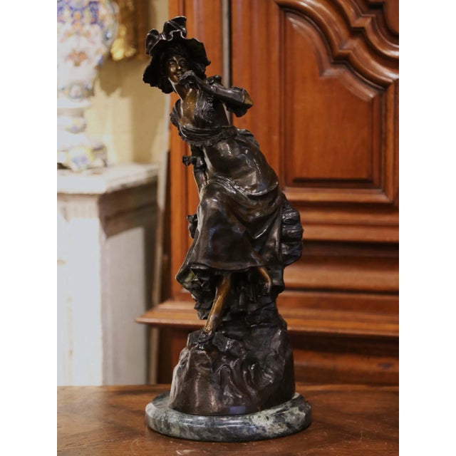 19th Century French Patinated Bronze “La Belle Aux Jumelles” by Louis Hottot For Sale - Image 4 of 4