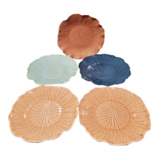 Vintage Metlox Lotus Dinner Plates- Set of 5 For Sale