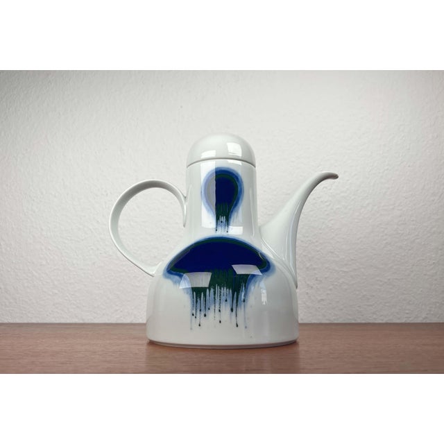 Blue Vintage German Blue and White Ceramic Tea or Coffee Pot Model 677/3 from Fürstenberg, 1970s For Sale - Image 8 of 18