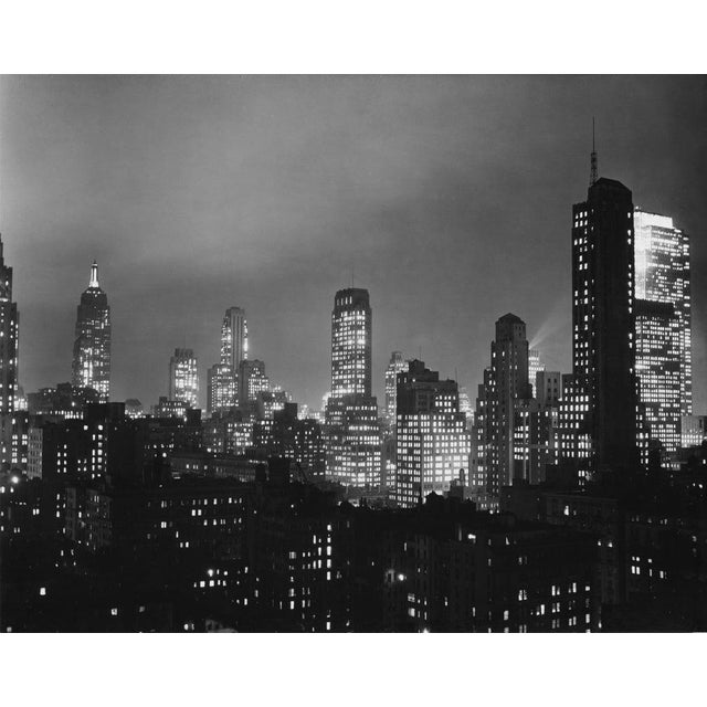 New York At Night Manhattan in New York City at night, circa 1950. (Photo by George Marks/Retrofile/Getty Images) Paper...