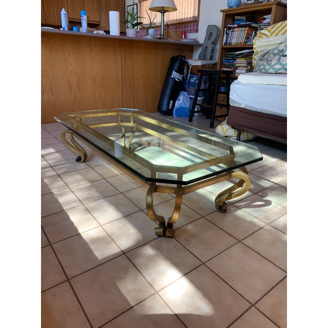 1960s Hollywood Regency Gilt Metal and Glass Coffee Table For Sale In Dallas - Image 6 of 12