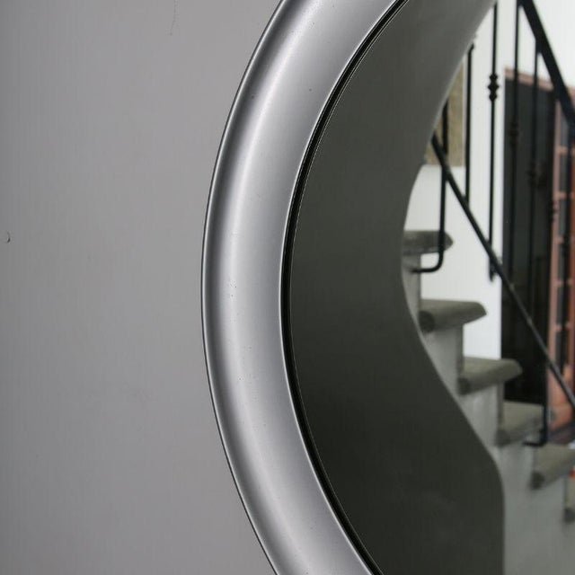 Metal Circular Brushed Metal Mirror attributed to Sergio Mazza for Artemide, Italy, 1960s-1970s For Sale - Image 7 of 14