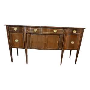 1980s George Hepplewhite Inspired Sideboard