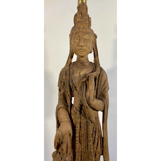 Asian Mid 20th Century Standing Quan Yin Stoneware Table Lamp For Sale - Image 3 of 12