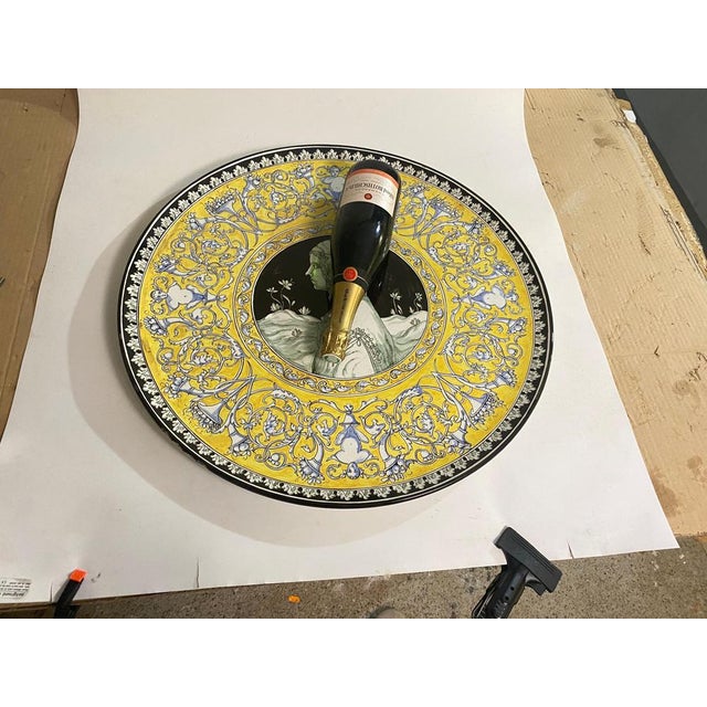 Extra Large Ceramic dish in Yellow and Dark blue color. This is a dish that was made in the 20th Century in Italy It is...