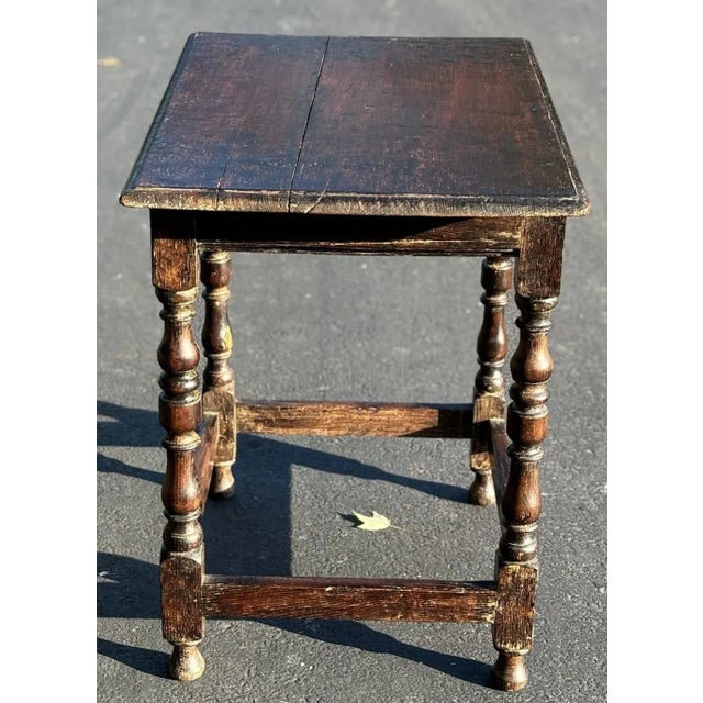 English 17th Century Charles II Occasional Table For Sale - Image 3 of 7