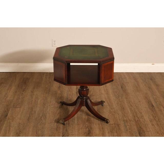1940's Vintage Pair of Regency Style Mahogany Green Leather Top Pedestal Side Tables For Sale - Image 16 of 18