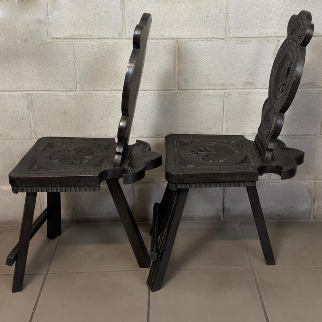 Antique Neo-Renaissance Black Carved Wood Chairs, 19th Century, Set of 2 For Sale - Image 4 of 11