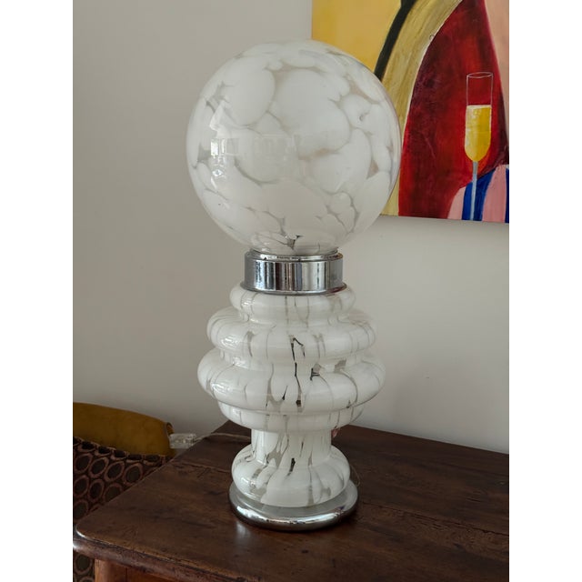 Mid-Century Modern White Murano Glass Table Lamp from Mazzega, Italy, 1970s For Sale - Image 3 of 9