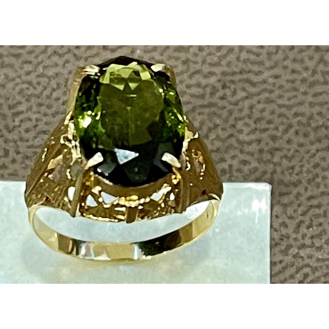 Metal 5 Carat Natural Oval Green Tourmaline Cocktail Ring 18 Karat Yellow Gold For Sale - Image 7 of 18
