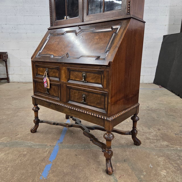 English Late 19th Century William & Mary Style Walnut Domed Bureau Bookcase on Stand For Sale - Image 3 of 18