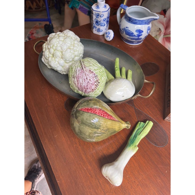 16x 9 coooer bowl 7” x 4” 7” x 1 5” x 3” x 2” Up for consideration is a beautiful vintage ceramic vegetable set and copper...