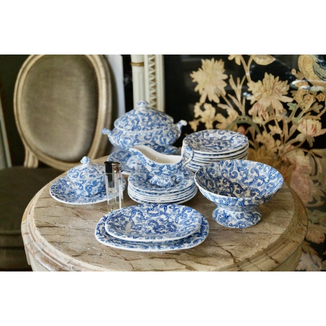 Antique Staffordshire Pottery Children's Dinner Service Toys Set from Ca 1880-1900, 1885, Set of 26 For Sale - Image 4 of 11