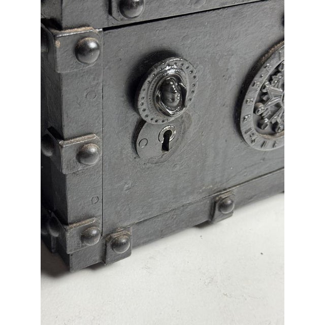 French Bauche Locker, 19th Century For Sale - Image 11 of 18