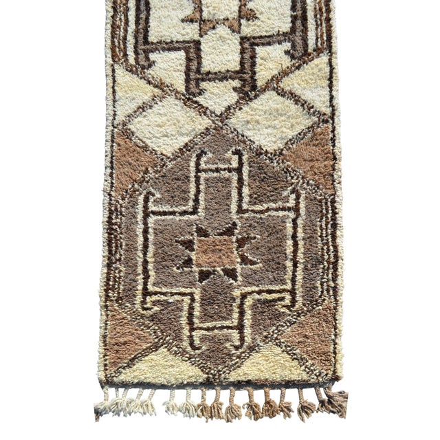 Textile Hand-Knotted Turkish Runner Rug . Tribal Herki . Pure Natural Undyed Wool - 2′10″ × 11′1″ For Sale - Image 7 of 10