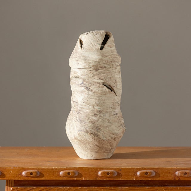 Signed Sculptural Studio Ceramic Pottery Vessel, Dated 2008 For Sale In Sacramento - Image 6 of 10