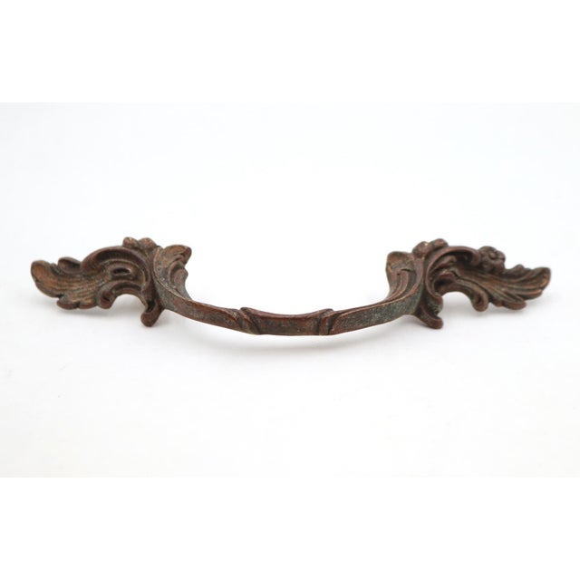 French Provincial Pair of Vintage 5.625 In. French Provincial Brass Drawer Pulls For Sale - Image 3 of 8