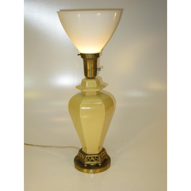Ginger Jar Table Lamp Mid Century Modern Blue Yellow Glaze Retro Pottery Vintage For Sale - Image 13 of 17